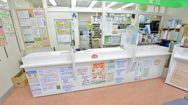 阿新薬局　駅前店の受付/カウンター