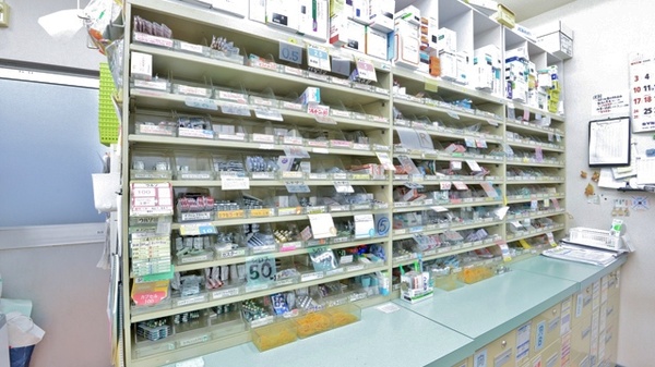 阿新薬局　駅前店の調剤室