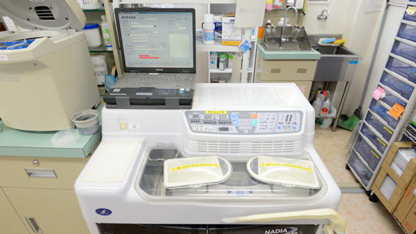 真庭中央薬局の調剤器具