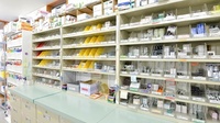 おかやま薬局　山陽店の薬棚