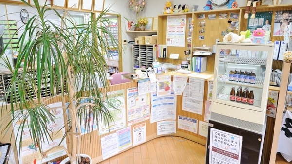 ポプラ薬局　三島徳倉店の受付/カウンター
