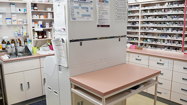 アリーナ薬局　神領店の調剤室