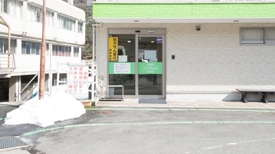 日南薬局の入口