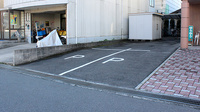 ゆうゆう薬局の駐車場