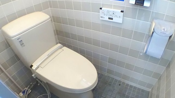 わかば薬局のお手洗い