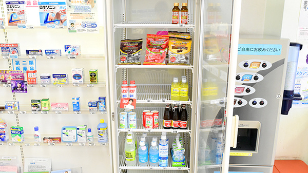 エスマイル薬局　十日市店（岡山）の飲食物