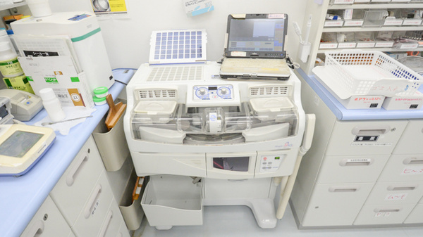 エスマイル薬局　成羽店の調剤器具