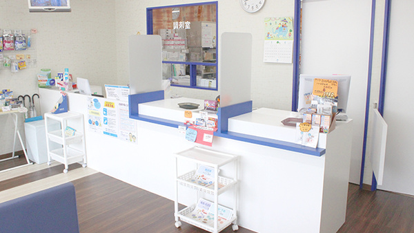 中川薬局　都筑店の受付/カウンター