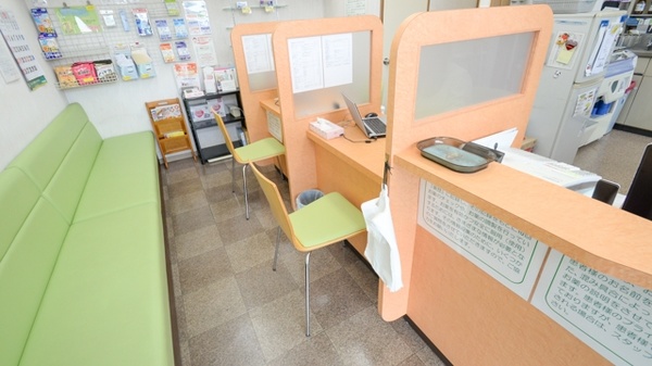 ドリーム薬局　南淡店の受付/カウンター