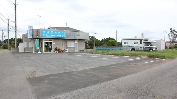 アスカ薬局　阿見店の駐車場