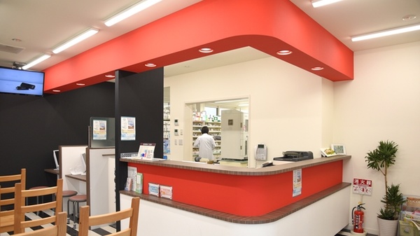 福神調剤薬局　諏訪野町店の受付/カウンター
