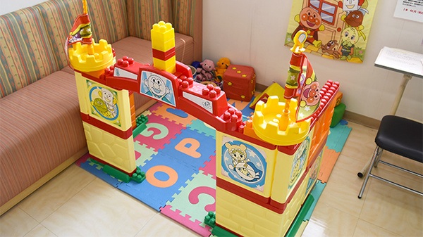 V・drug　潮見が丘薬局のキッズ用設備