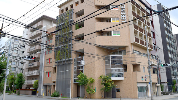 かえで薬局　新大阪店の外観