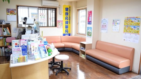 ピノキオ薬局　平和店の待合スペース
