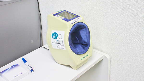 みらくる薬局　北2条店の血圧計