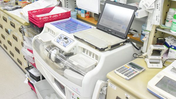 金光薬局　新倉敷店の調剤器具
