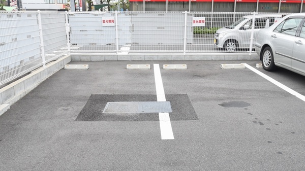 金光薬局　岡南店の駐車場
