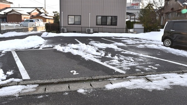 あるも薬局　善久店の駐車場