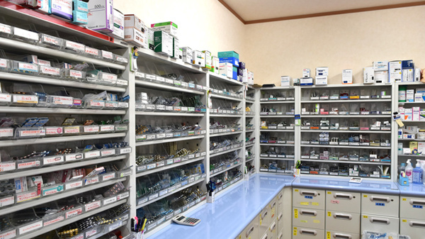 あるも薬局　善久店の調剤室