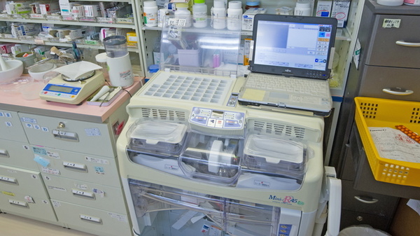 あんず薬局の調剤器具