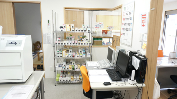 もみじ薬局の調剤室