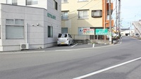 土浦南調剤薬局の駐車場