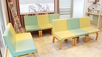 すず薬局　中央本町店の待合スペース