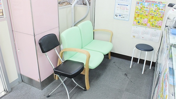 スター薬局の待合スペース