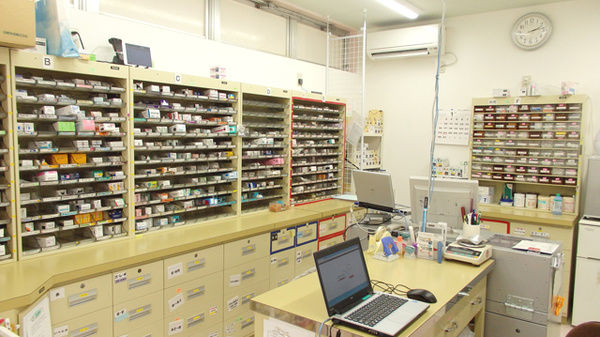 モリキ　須坂墨坂薬局の調剤室