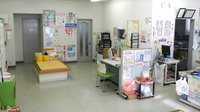 フタヤ薬局　湯田店の待合スペース