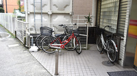 あけぼの薬局　武蔵中原店の駐輪場