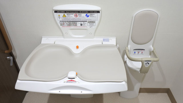 しなの薬局　上条店のキッズ用設備