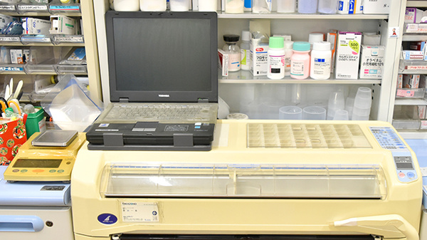 タケシタ薬局の調剤器具