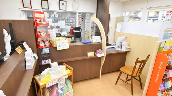 新生堂薬局　島崎店の受付/カウンター