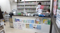 カワセ薬局　本店の受付/カウンター