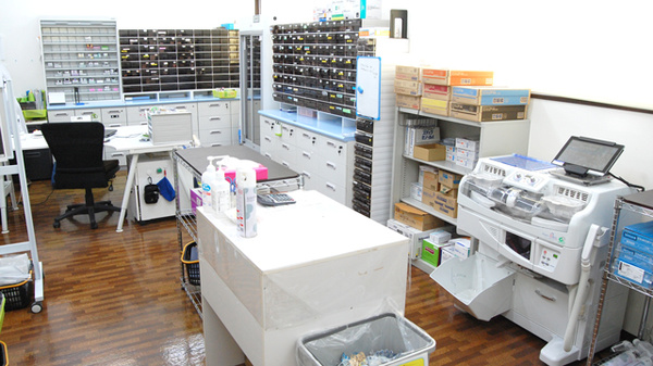 薬局タカサ　オアシス柏店の調剤室