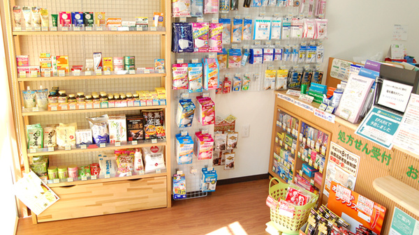 薬局タカサ　稲毛病院前店の雑貨品