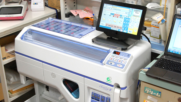 すみれ薬局の調剤器具