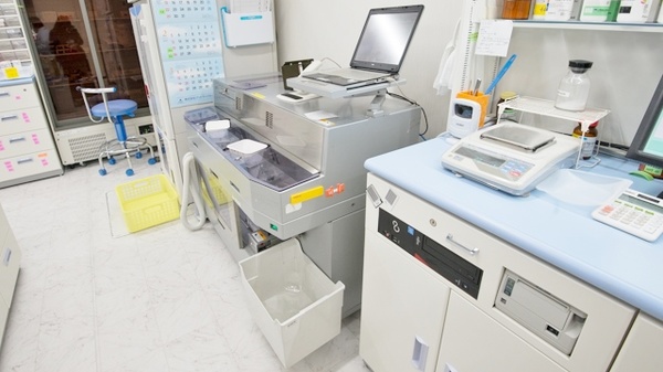 おおぞら薬局　荻店の調剤器具