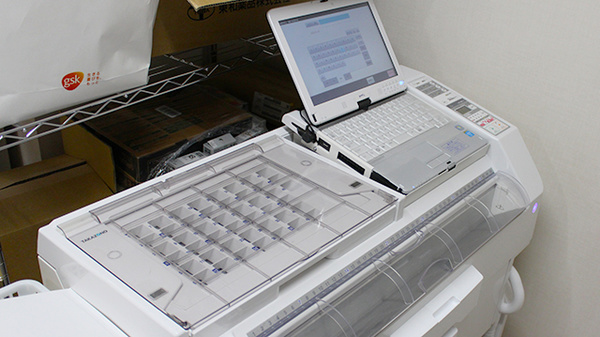 立川南薬局の調剤器具