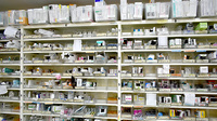 ウイン調剤薬局小山店の薬棚