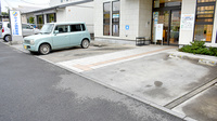 ウイン調剤薬局小山店の駐車場