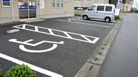 ウイン調剤薬局小山城南店の駐車場