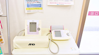 コスモファーマ薬局　和泉中央店の血圧計