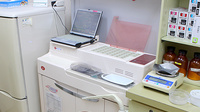 ベース薬局宮下町店の調剤器具