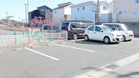 コスモファーマ薬局　川尻店の駐車場