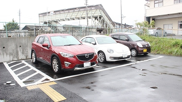 コスモ調剤薬局　棚倉町店の駐車場