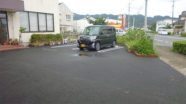 エスマイル薬局境港店の駐車場