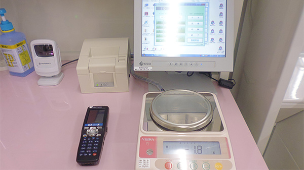 エスマイル薬局境港店の調剤器具