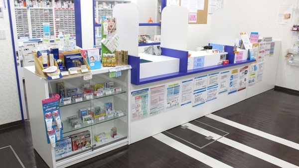 中川薬局　西落合店の受付/カウンター